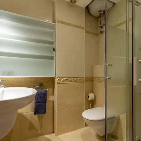 Flatguest Nidillos + 3bdr + Coastal + Wifi Apartment *